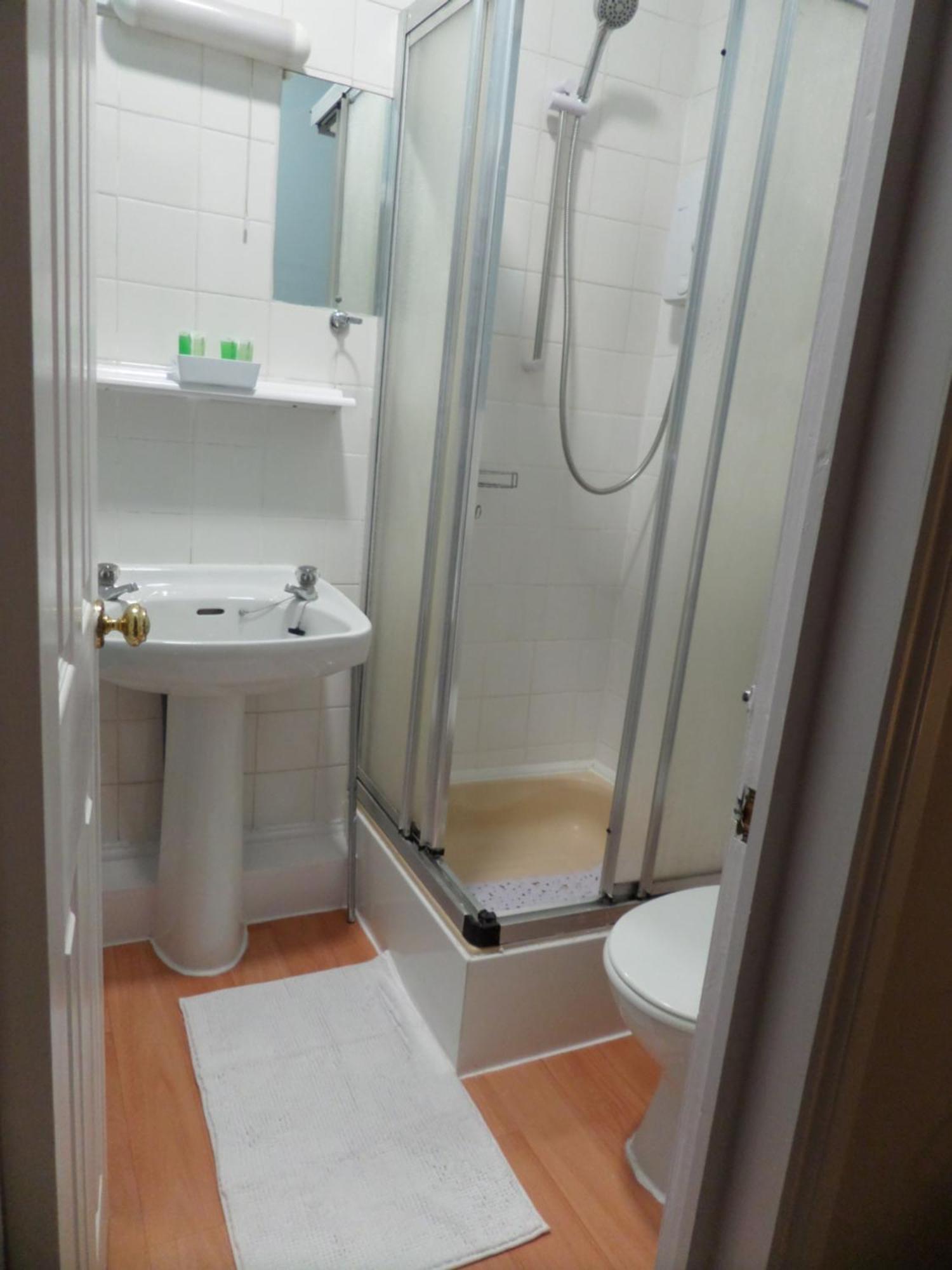 בלקפול Nathans Guest House מראה חיצוני תמונה