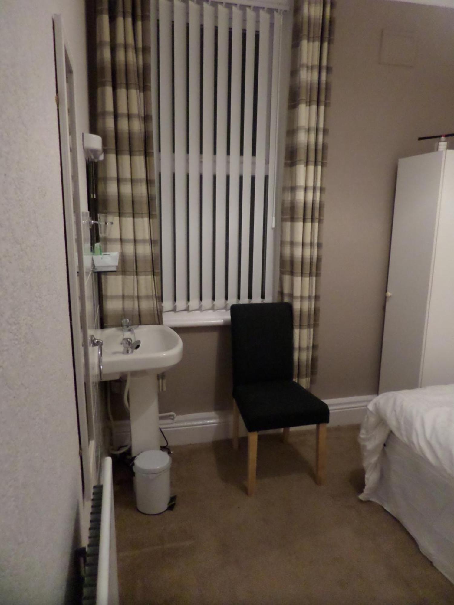 בלקפול Nathans Guest House מראה חיצוני תמונה
