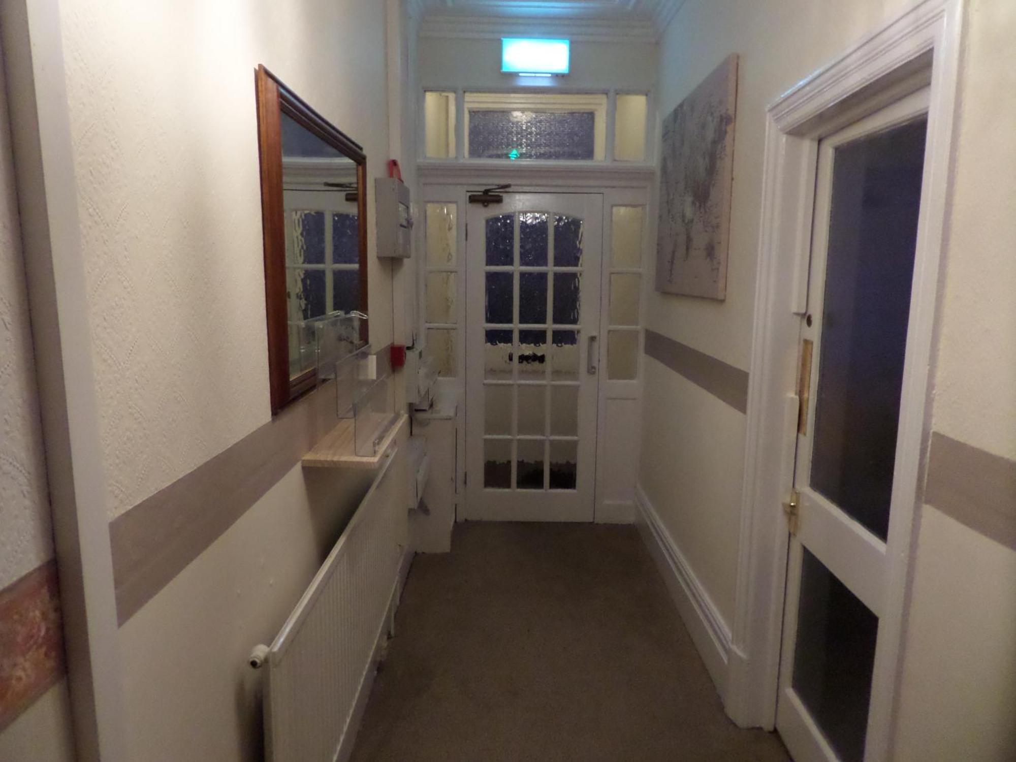 בלקפול Nathans Guest House מראה חיצוני תמונה